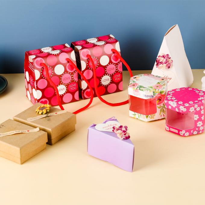 Nach Maßnahme Akzeptierte Karton Süßigkeiten Verpackung Geschenkbox mit klarem Fenster und Seilgriffe 6