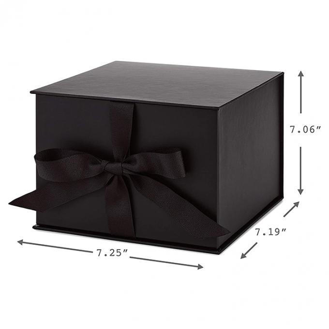 Magnetisch geschlossene Papierbox aus Wellpappe mit Band für individuelle Luxusverpackungen 7