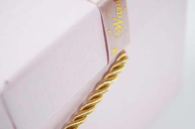 Besondere Druckkunst Luxus Kleines Deckel und Quadratische Basis Schmuck Geschenk Verpackung Papierkästen mit Band 9