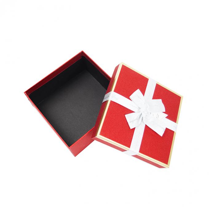 Individuell geschnittenes Quadratkarton Schmuck Geschenkverpackung Papierkarton mit Banddeckel 5